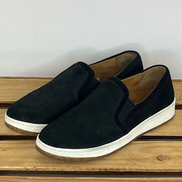 Aetrex Kenzie black animal print slip-on comfort sneakers size 10 - Picture 3 of 11